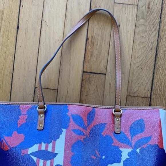 Nine West Purse - Picture 2 of 2